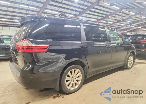 2015 Toyota Sienna Le z USA, uszkodzony, nr VIN 5TDJK3DC3FS119364